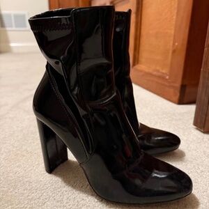 Aldo patent leather black booties
